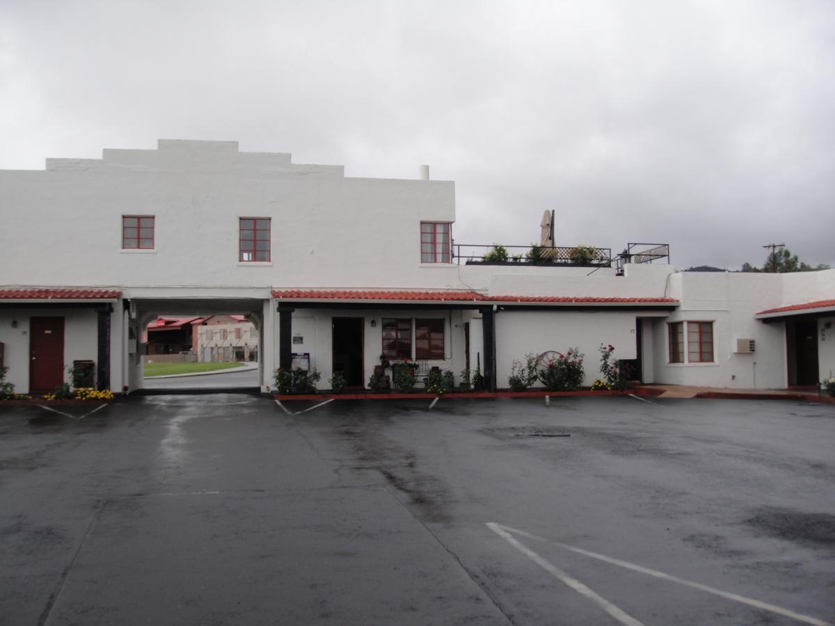 بريسكوت Apache Lodge المظهر الخارجي الصورة